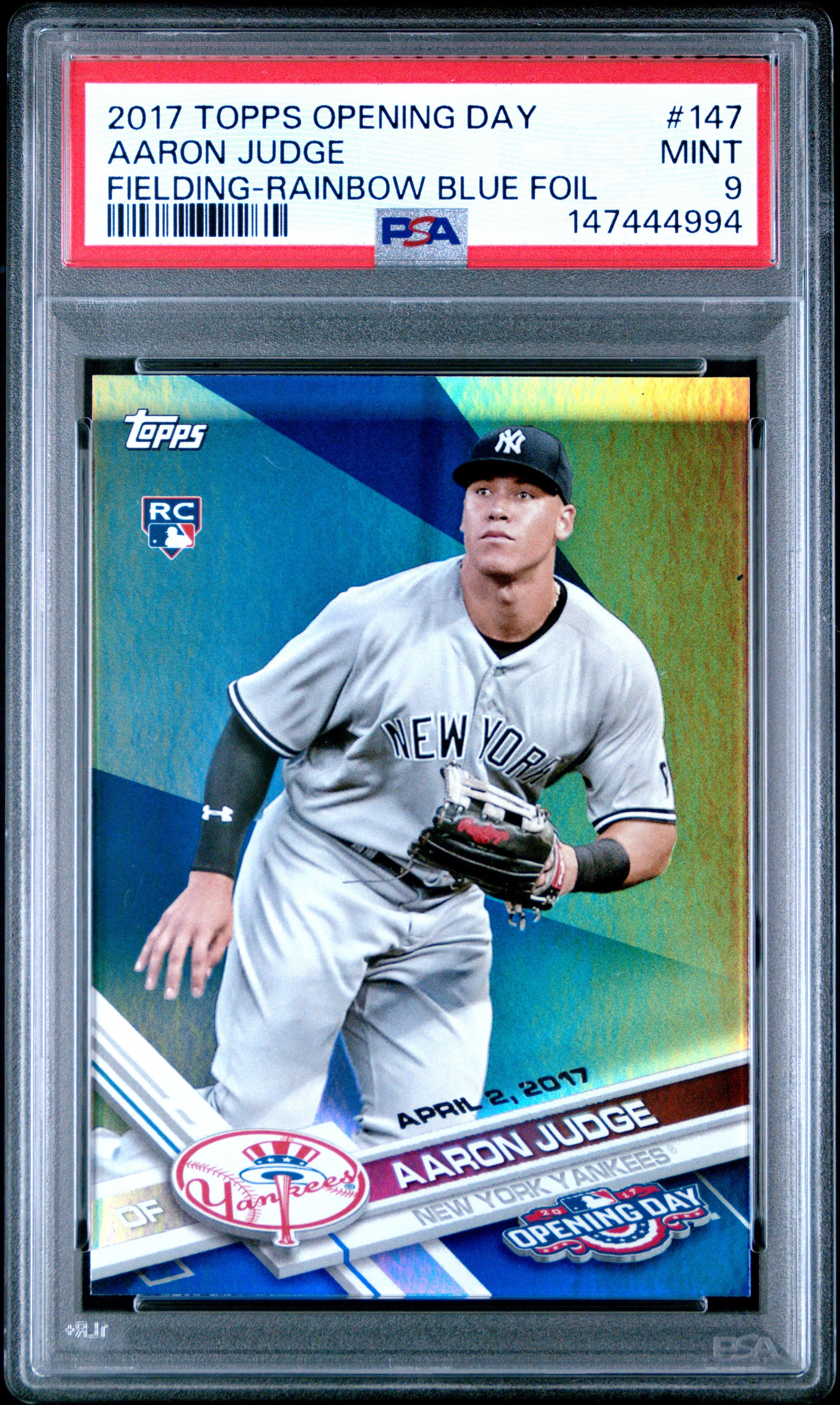 2017 Topps Opening Day 147 Aaron Judge Fielding-Rainbow Blue Foil PSA 9