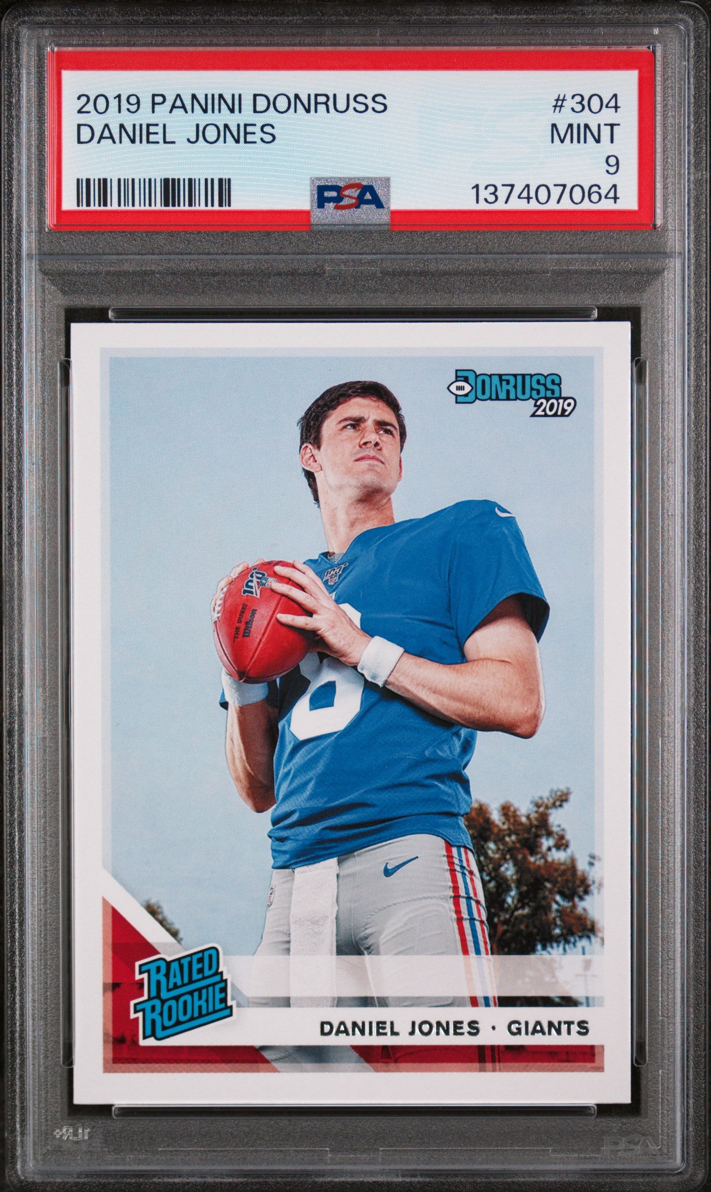 2019 Panini Donruss 304 Daniel Jones  PSA 9