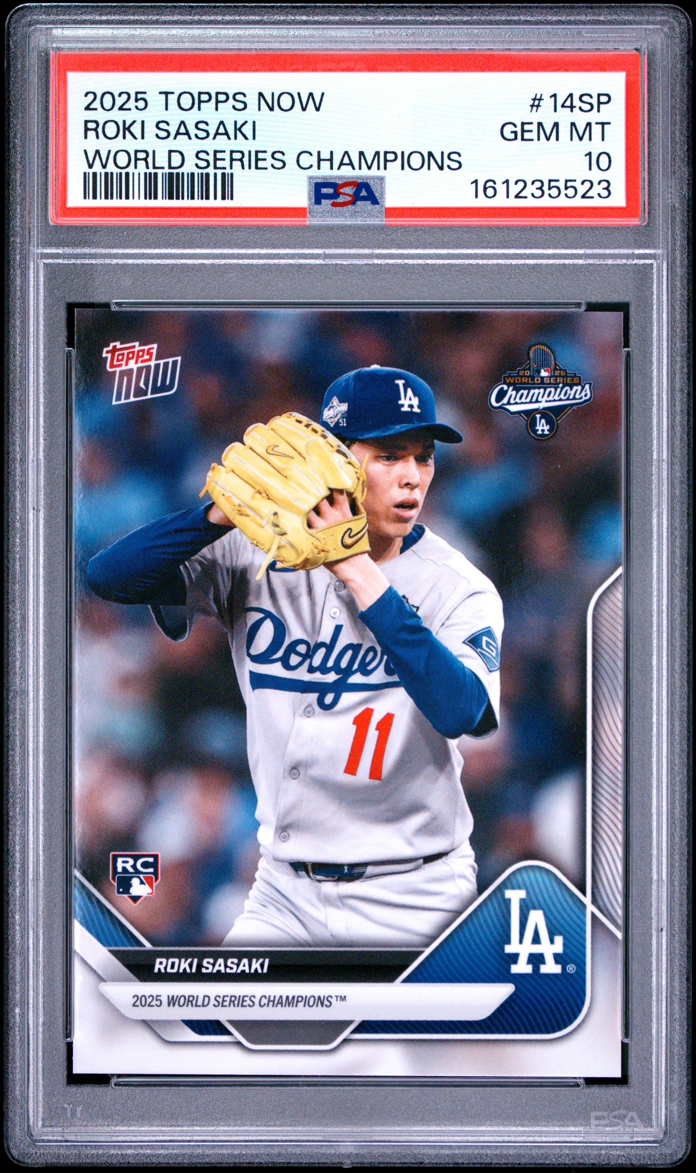 2025 TOPPS NOW LOS ANGELES DODGERS WORLD SERIES CHAMPIONS 14SP ROKI SASAKI PSA 10 - front