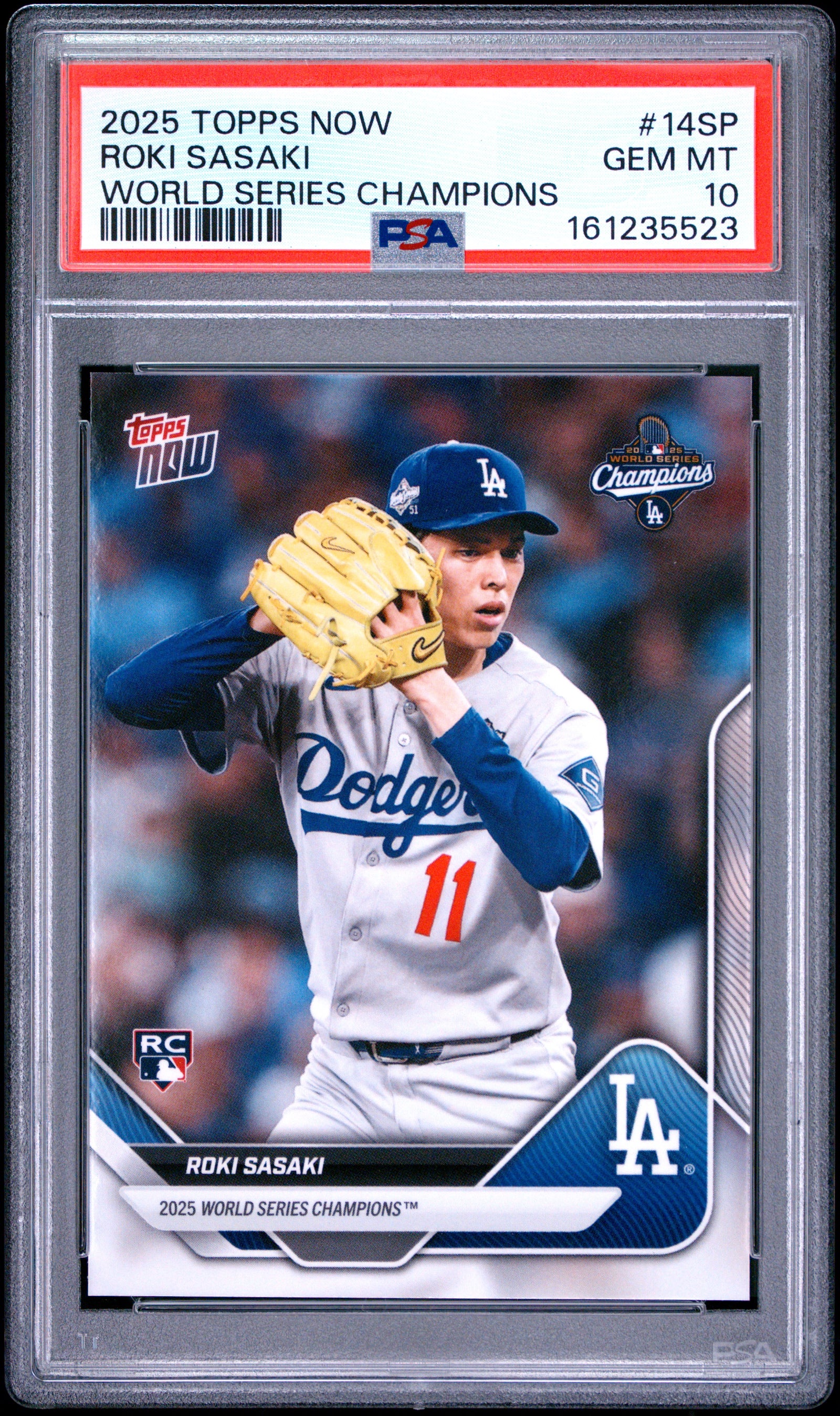 2025 TOPPS NOW LOS ANGELES DODGERS WORLD SERIES CHAMPIONS 14SP ROKI SASAKI PSA 10 - front