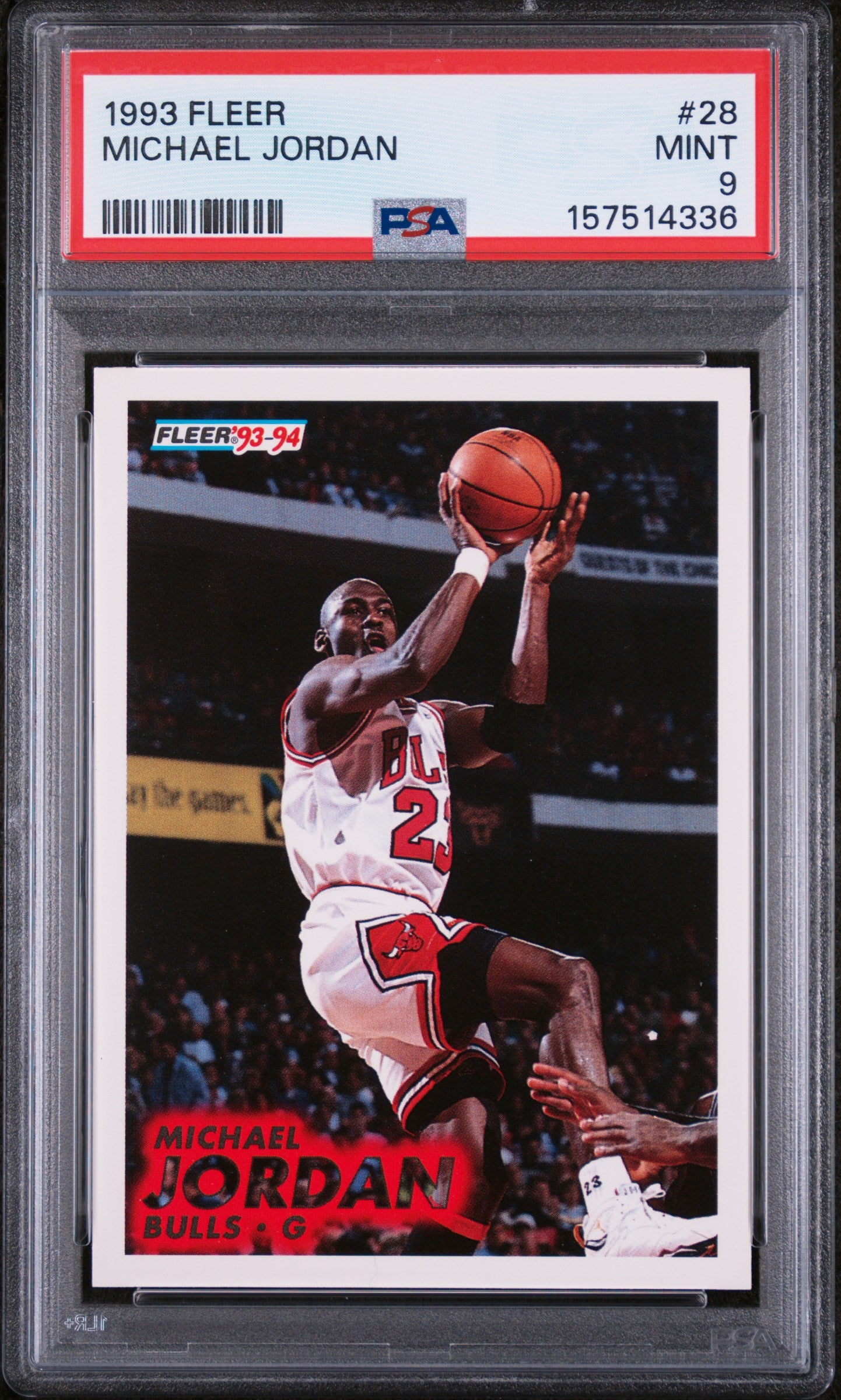1993 FLEER 28 MICHAEL JORDAN PSA 9 - front