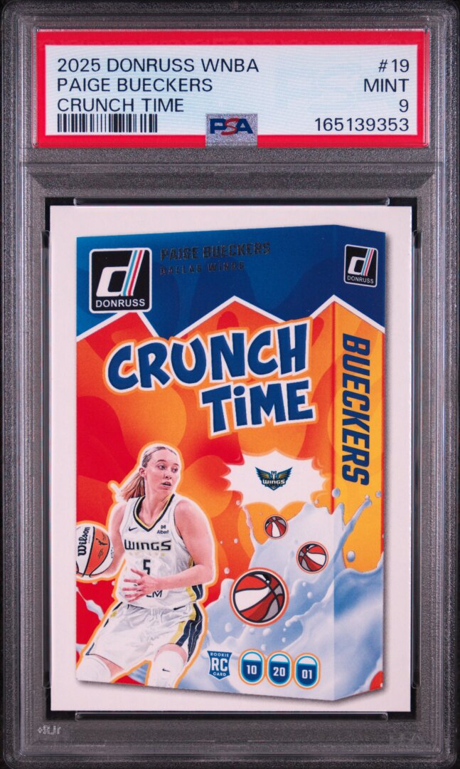 2025 Panini Donruss WNBA Crunch Time #19 Paige Bueckers RC PSA 9