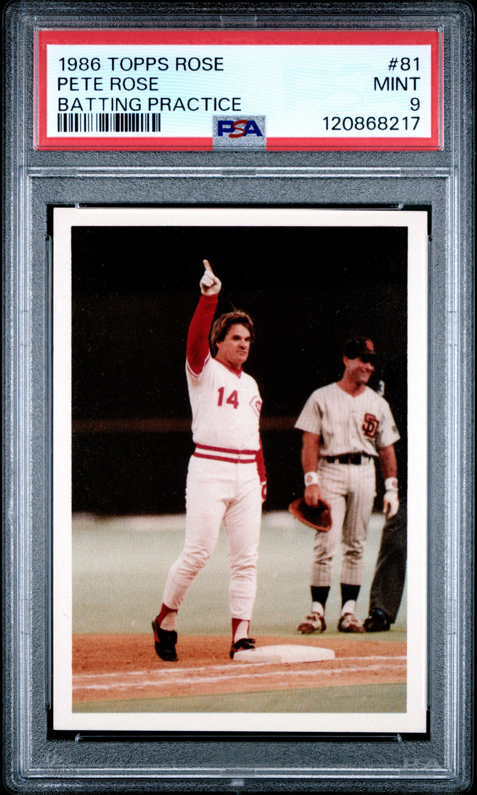1986 TOPPS PETE ROSE SET 81 PETE ROSE BATTING PRACTICE PSA 9 - front
