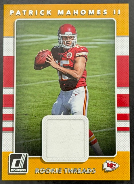 2017 Donruss Patrick Mahomes II RC Rookie Threads Patch