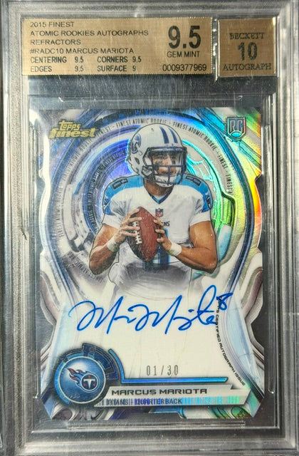 2015 Topps Finest Marcus Mariota Atomic Rookie Autographs /30 Refractor BGS 9.5, Auto 10