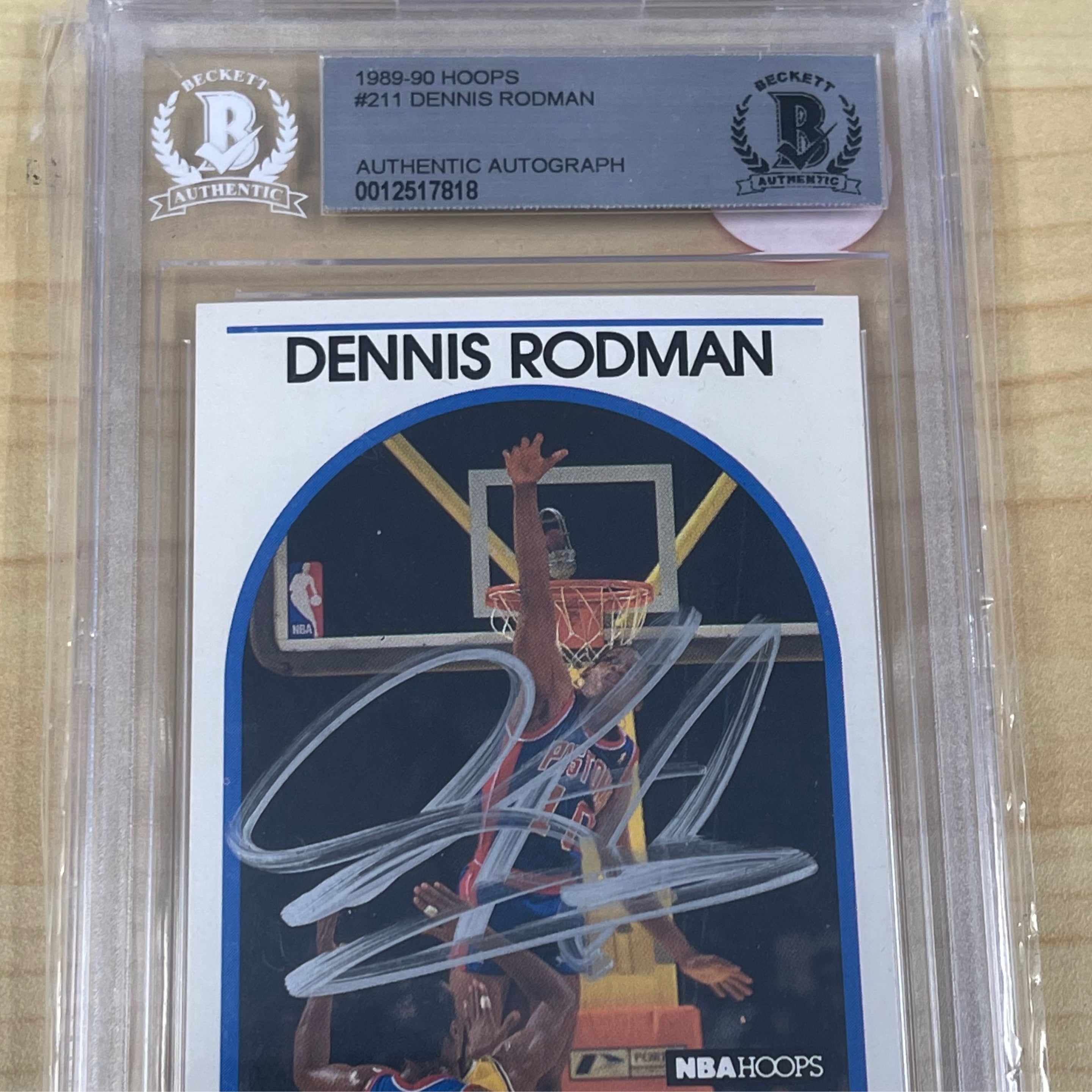 1989-90 NBA Hopps Dennis Rodman #211 Authentic Auto BGS